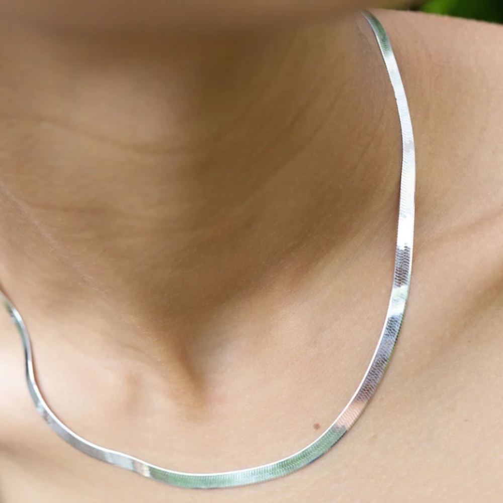 Sterling Silver Herringbone Flat Snake Necklace - Picture 8 of 14